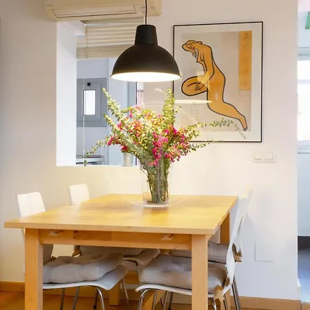 Apartment With Terrace In Gracia Barcelona