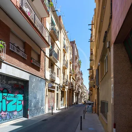Apartment With Terrace In Gracia *